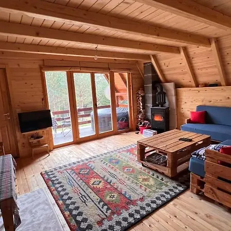 Chalet With Outdoor Jacuzzi Near Sarajevo Pale