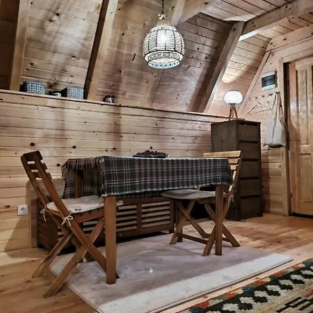 Chalet With Outdoor Jacuzzi Near Sarajevo